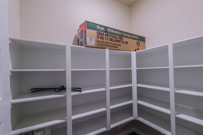 Building Photo - 11206 Copper Shrs Ln