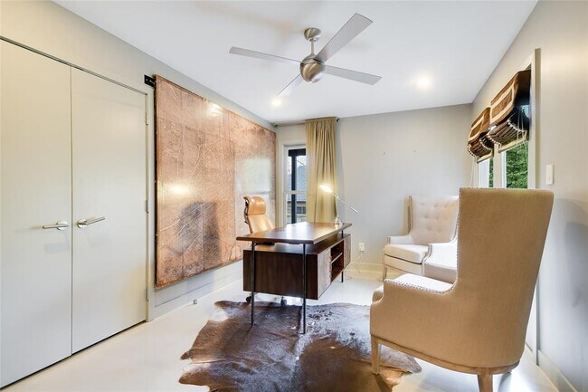 Building Photo - 3404 Rivercrest Dr