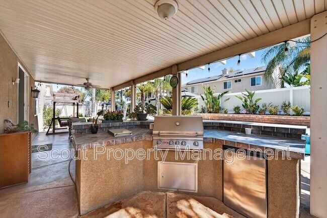 Building Photo - 32778 Kendal Ct