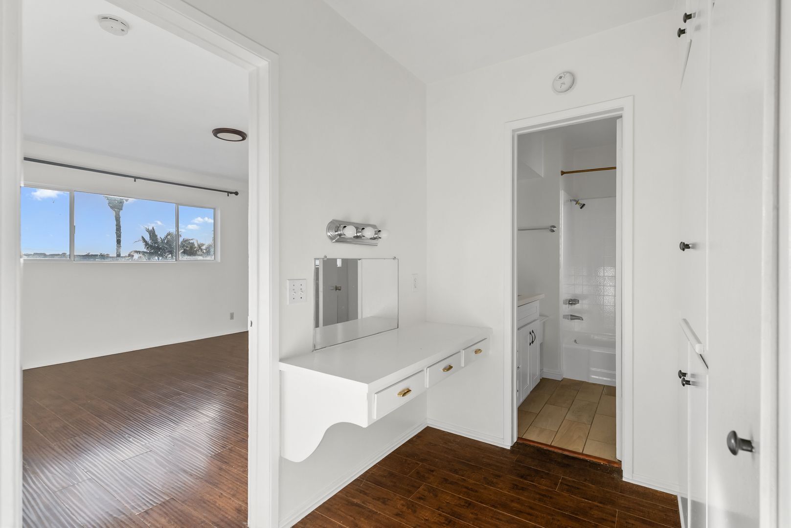 Building Photo - 809 Edgewood St