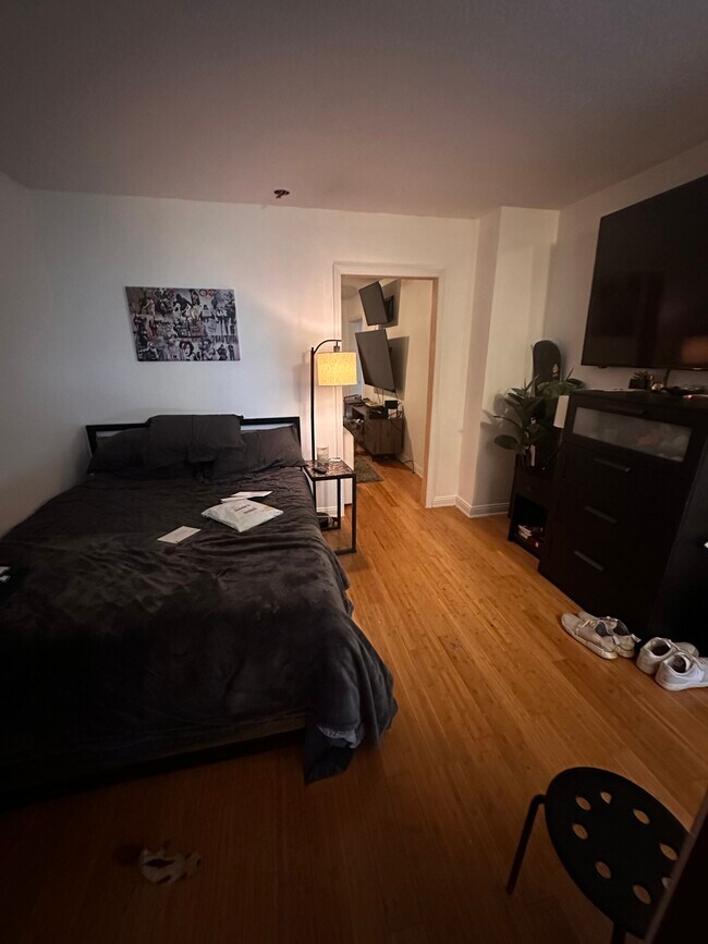 First Floor Bedroom w/ Bathroom - 1420 Meadow Rd