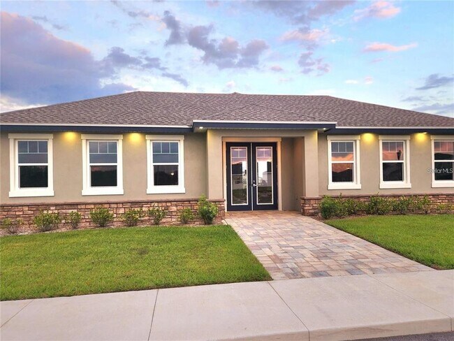 Building Photo - 1931 Golden Beak Dr