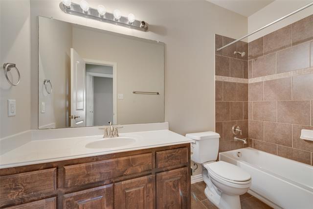 Building Photo - 14379 Fall Harvest Dr