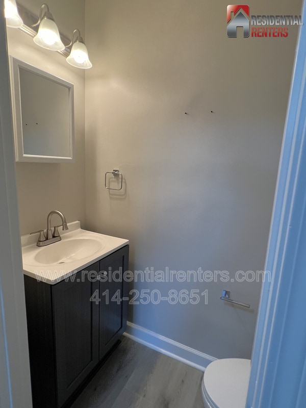 Building Photo - 5426 N 41st St