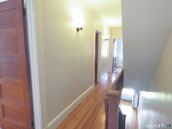 Building Photo - 70 Prospect St