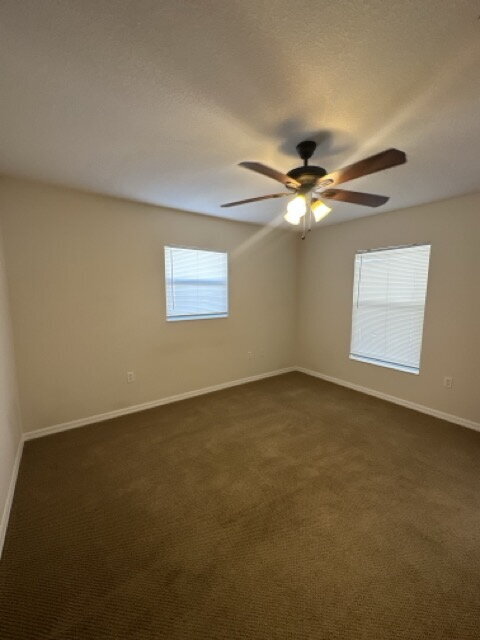 Building Photo - Spacious 2-Bed, 2-Bath Home in Venice with...