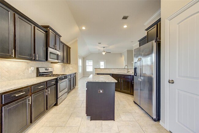 Building Photo - 6710 Trinity Trail Ln