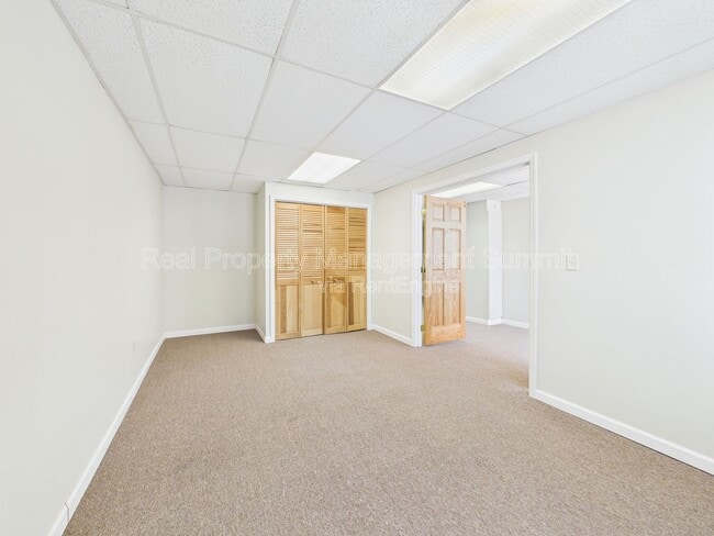 Building Photo - 2501 N Augusta St