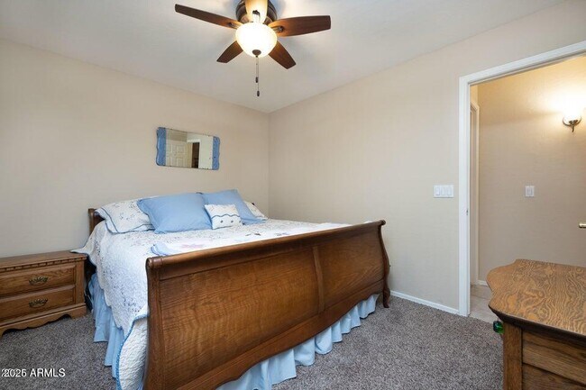 Building Photo - 6546 W Tonopah Dr