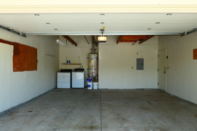 Building Photo - 33975 Frederick Ln