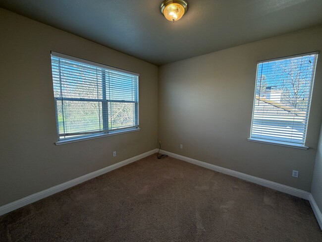 Building Photo - Large Home on Corner Lot