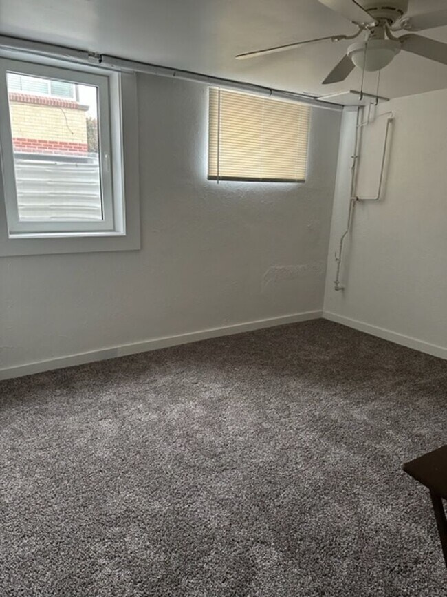 Building Photo - Belk