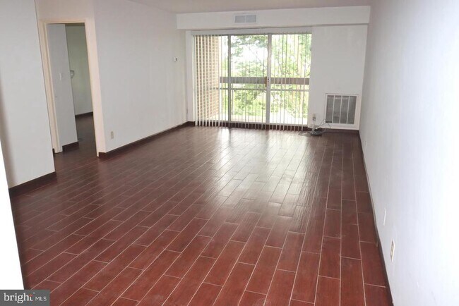 Building Photo - 10850 Green Mountain Cir