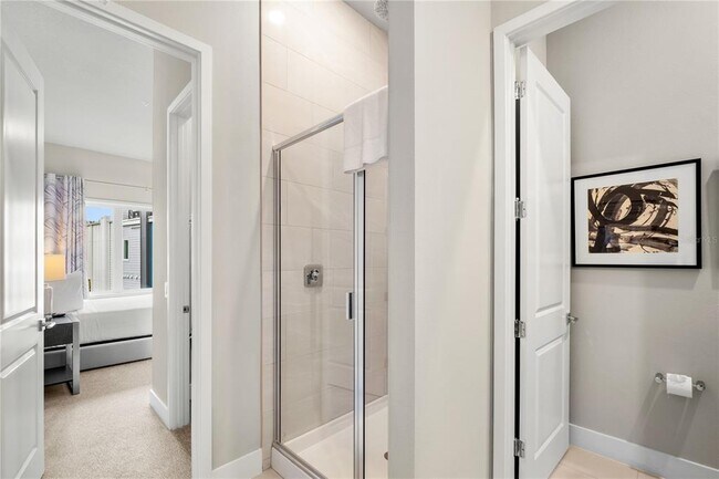 Building Photo - 7770 Sandy Ridge Dr