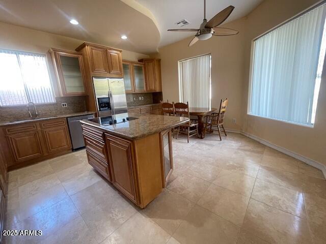 Building Photo - 6823 N 14th St