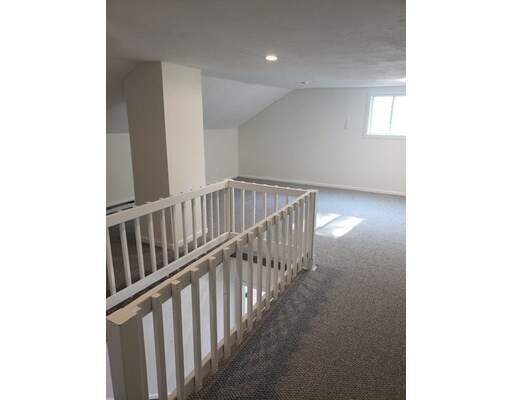 Building Photo - 41 Lamplighter Ln