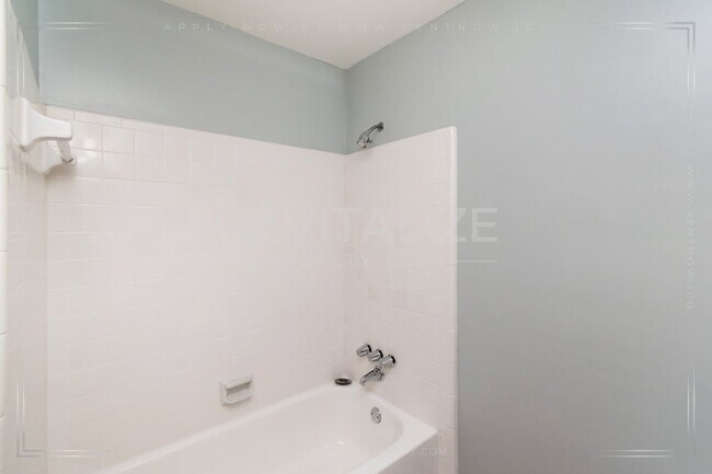 Building Photo - 1724 Rustic Wood Ct