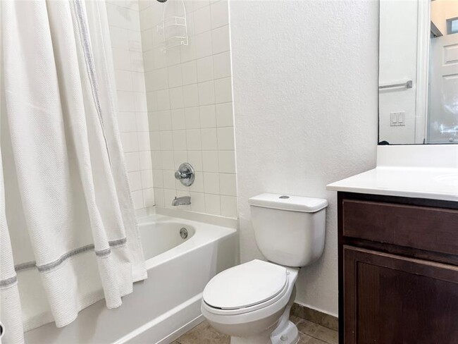 Building Photo - 10870 NW 88th Terrace