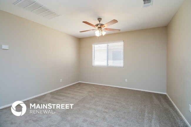 Building Photo - 2541 W Gary Dr