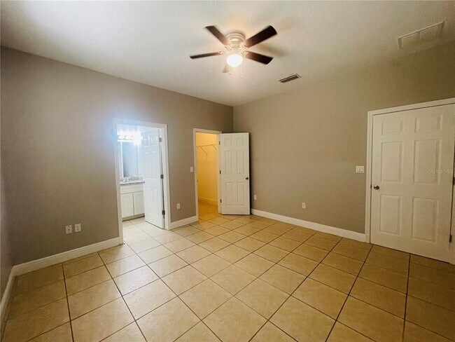 Building Photo - 1589 Cumin Dr