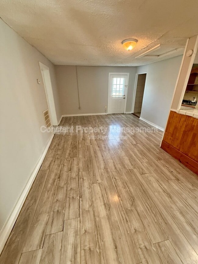 Building Photo - 407 Atlanta St