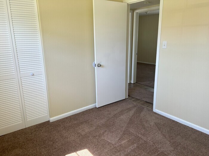 Building Photo - 3605 W Leila Ave