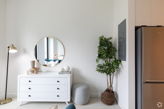 Interior Photo - 22 Chapel St