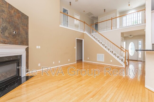 Building Photo - 10528 Runnymeade Dr