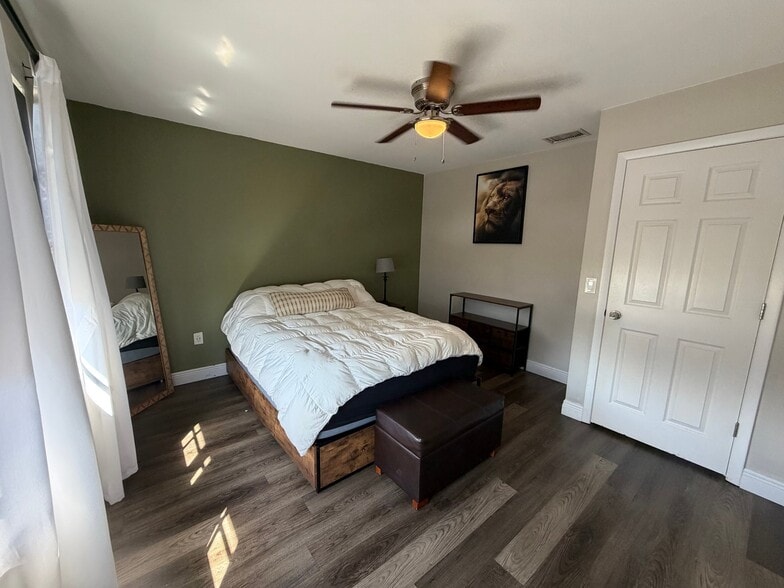 Building Photo - 1452 Ridge Lake Ct