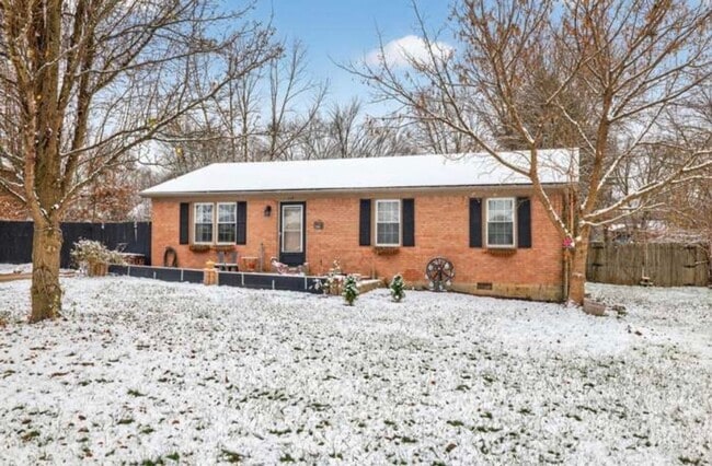 Building Photo - Charming 3BR House in Frankfort