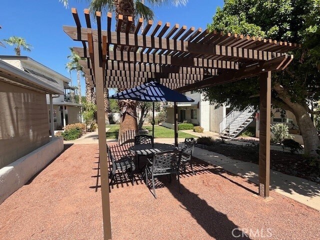 Building Photo - 45270 Panorama Dr