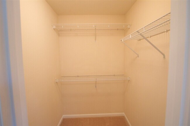 Building Photo - 2267 Pine Landing Ct