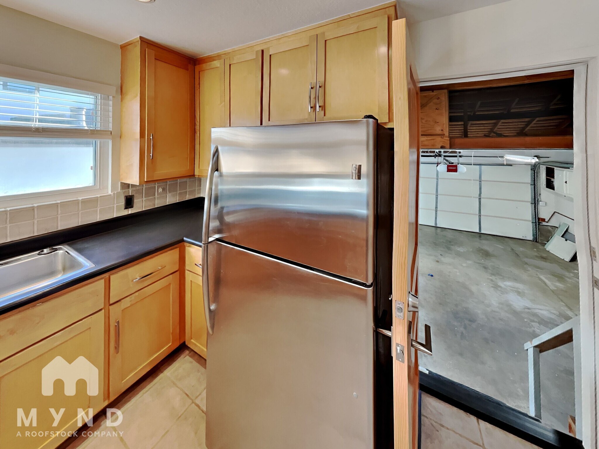 Building Photo - 2522 Buena Vista Ave