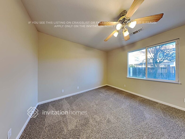 Building Photo - 1531 Berkshire Dr