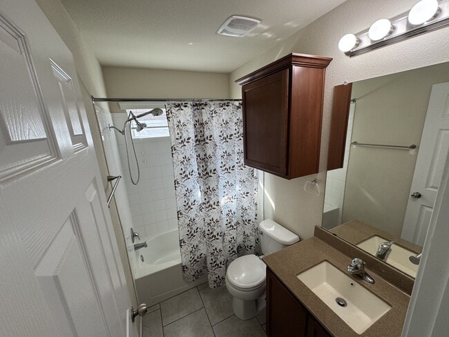 Building Photo - 1314 Starlight Dr