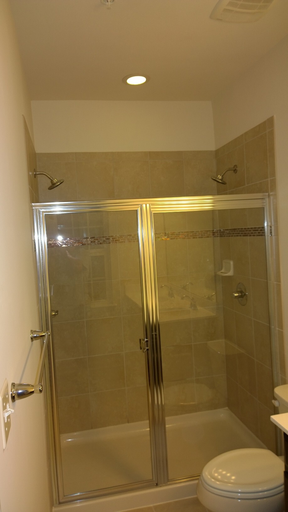 Master Bath - 987 Brechin Lane