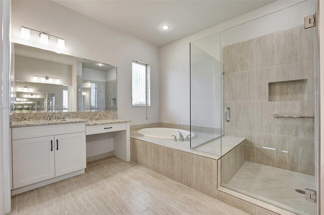 Building Photo - 17130 Magnolia Estates Dr