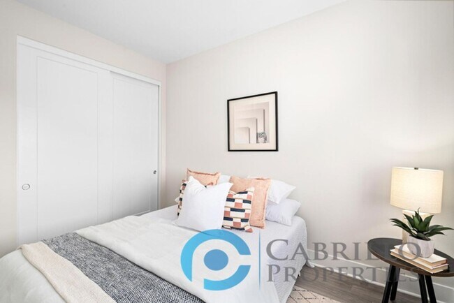 Building Photo - Brand New 4bd/2.5ba Home with Private Yard and Attached 2-Car Garage