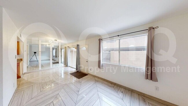 Building Photo - 1154 N 85th Pl