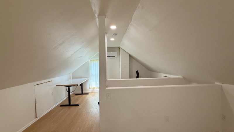 Building Photo - 418 N 1st St