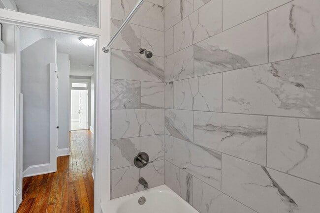 Building Photo - Charming 3 Bedroom, 1 Bath Home for Rent -...