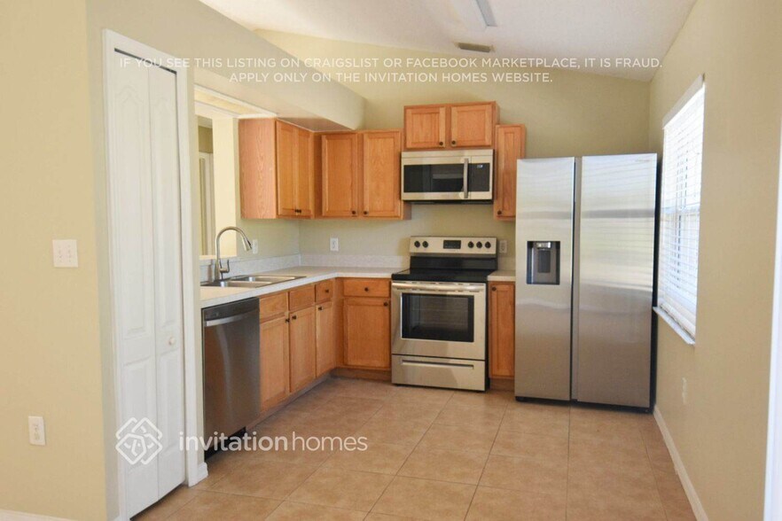 Building Photo - 1219 Waterway St SW