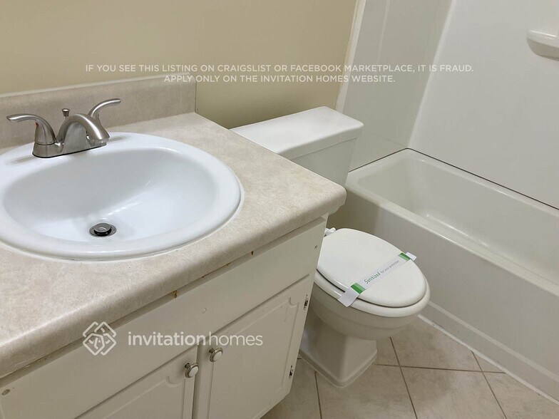 Building Photo - 1009 Monopoly Dr