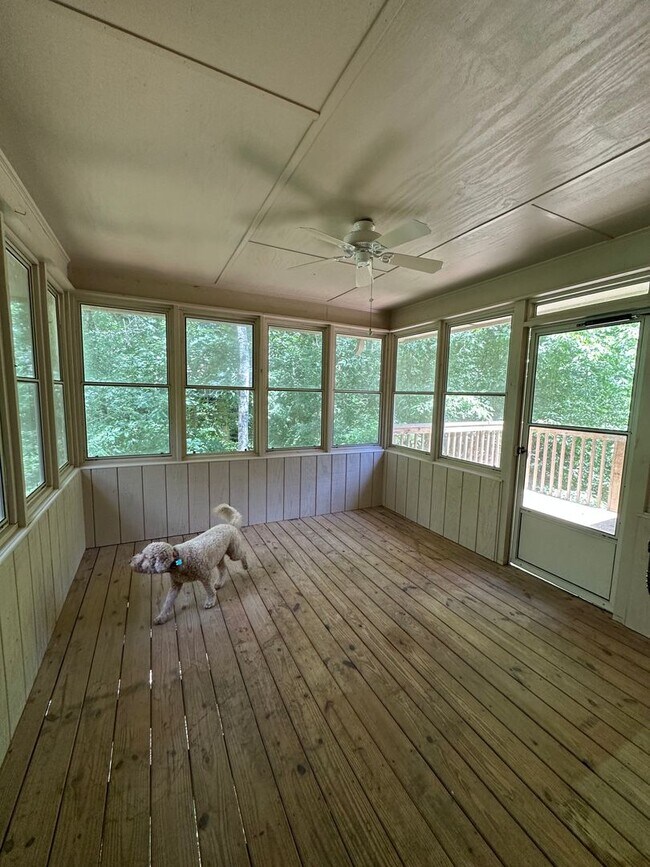 Building Photo - 375 Segrest Cir