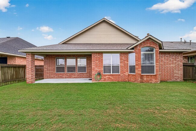 Building Photo - 21610 Avalon Queen Dr