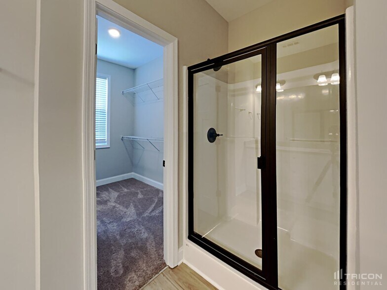 Building Photo - 317 Arbor Cir