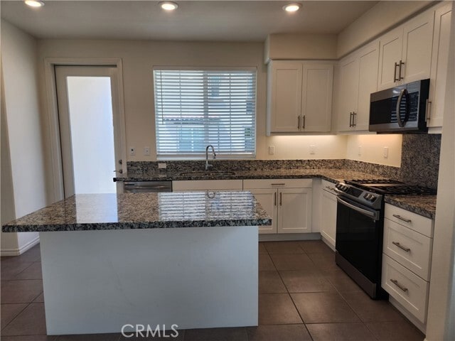 Building Photo - 2408 Villena Way