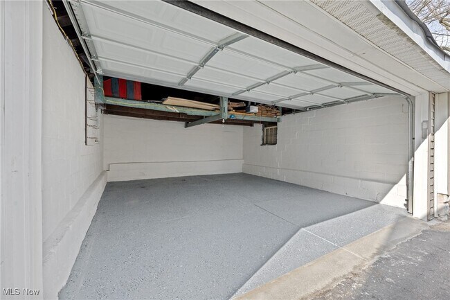 Building Photo - 10501 Park Heights Ave