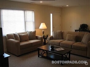 Building Photo - 105 Westgate Dr