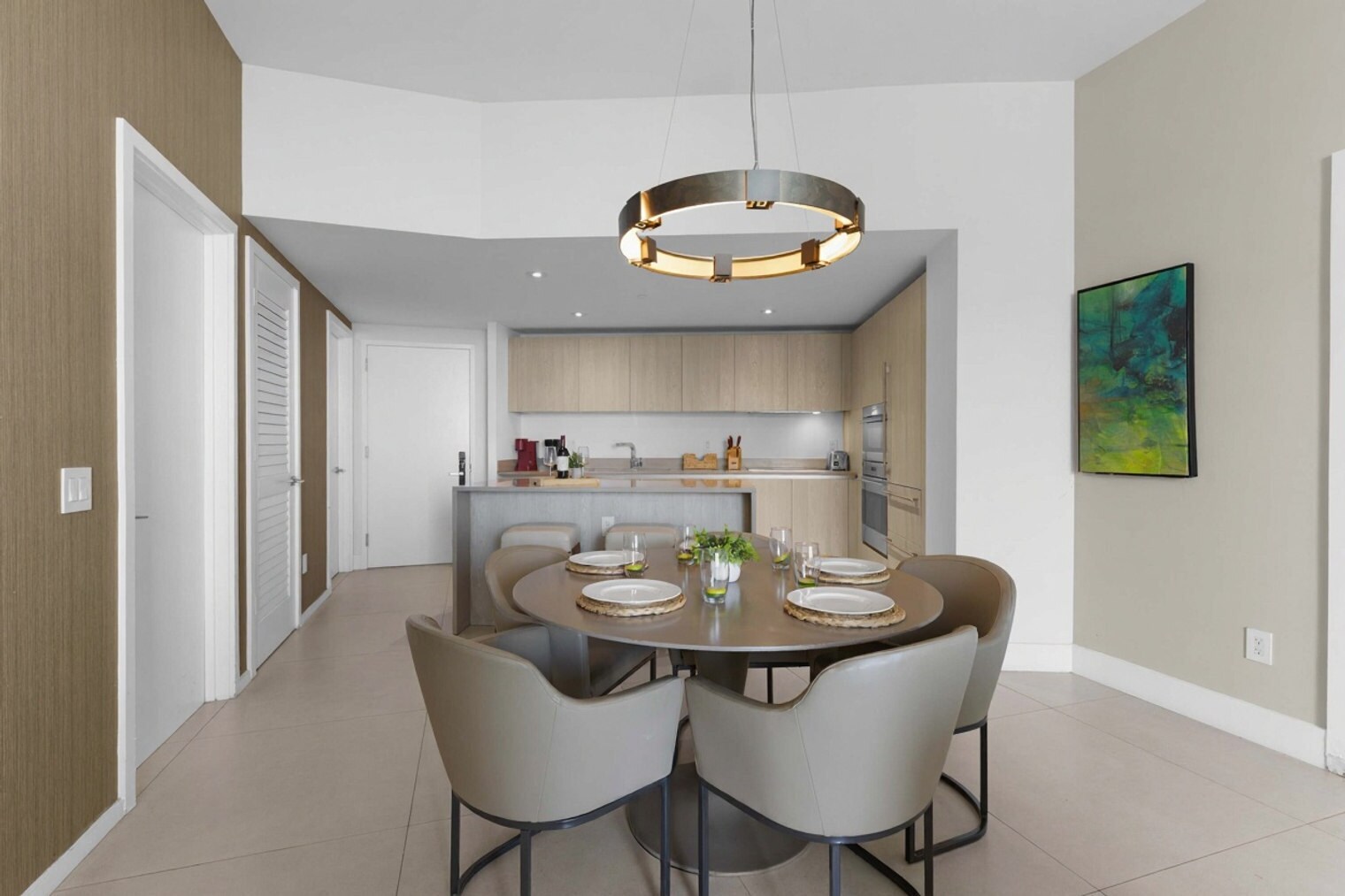 Building Photo - 4111 S Ocean Dr